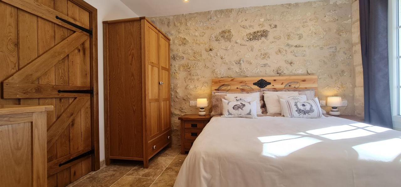 Dom Peyreton Prestige Cottages Set In A Charming Wine Property Villegouge Kültér fotó